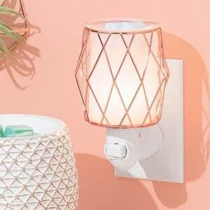 Scentsy Wire You Blushing? Mini Scentsy Warmer- $30
